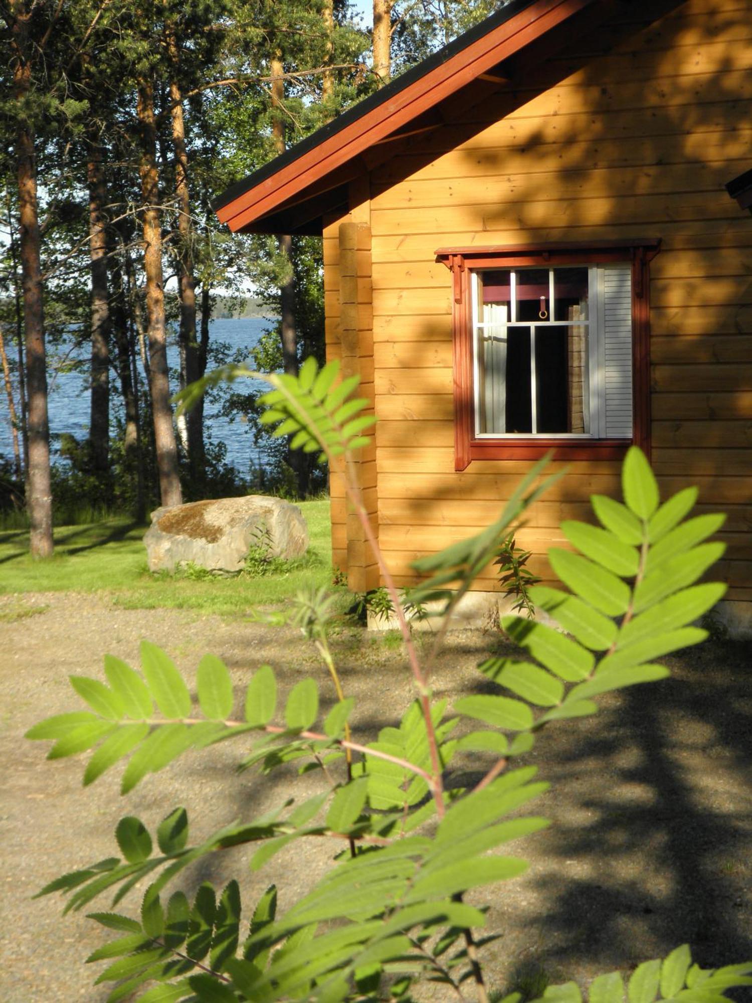 Loikansaari Lomamoekit Holiday Cottages Kallislahti Eksteriør billede
