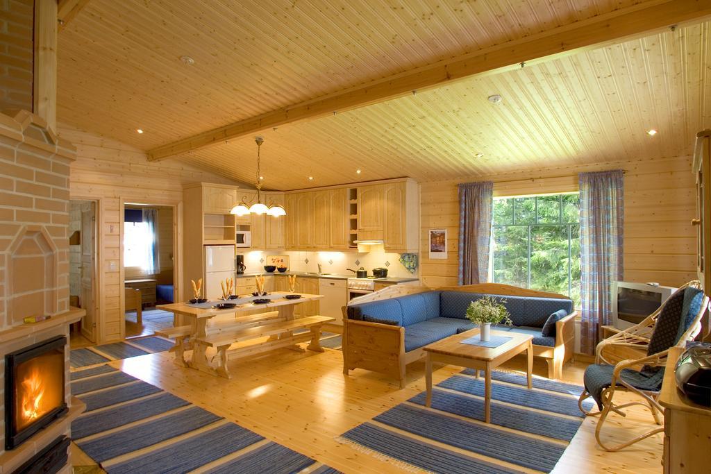 Loikansaari Lomamoekit Holiday Cottages Kallislahti Eksteriør billede
